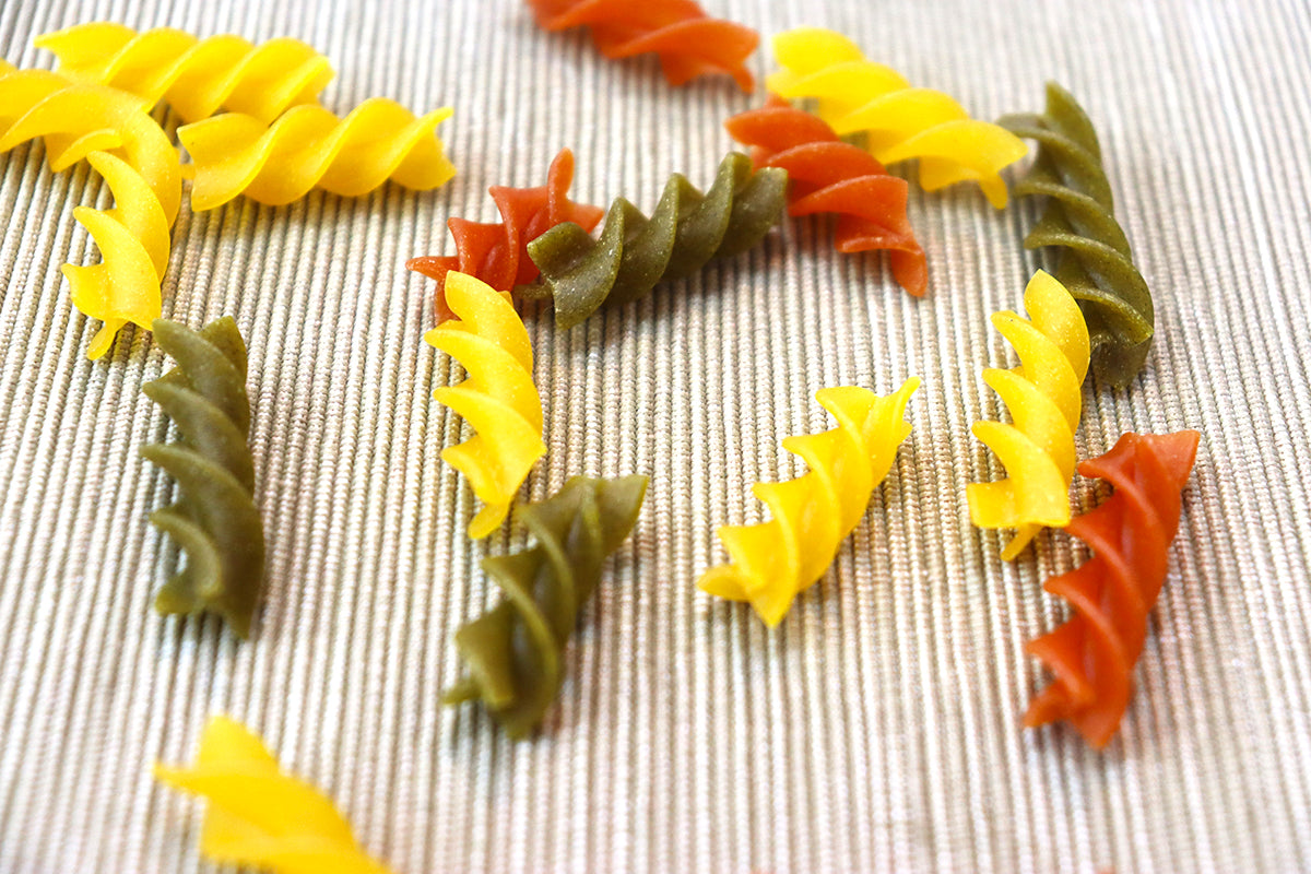 Economike Glutenfreie Mais-Tricolor-Fusilli-Nudeln 400 g