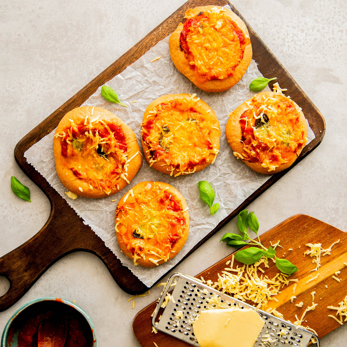 Oosty Cheddar-Geschmack pflanzliche Mischung 332g (Zur Zubereitung von 1kg pflanzlichem Block)