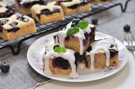 Yogurt blueberry cake