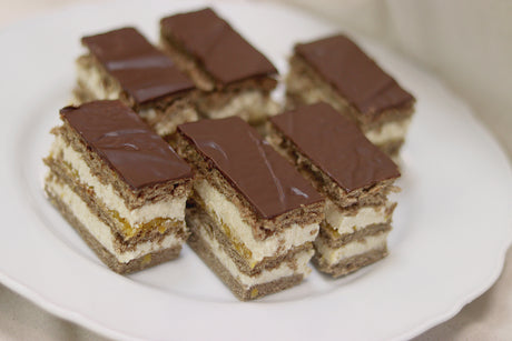 Vegan Honey cream layer cake